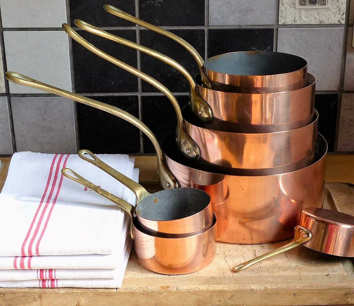 Copper pans look great, but they may have a negative impact on your health